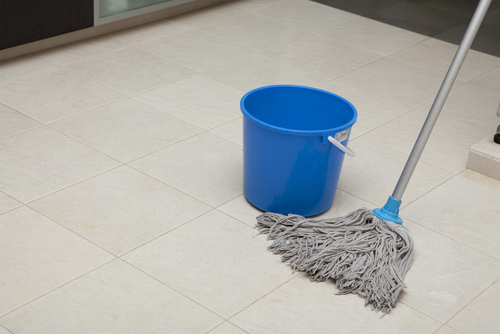 ENTRETIEN D'UN SOL CARRELÉ