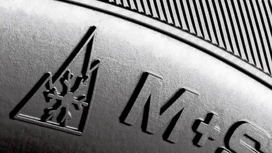 Heure d’hiver? Ou (grand) temps de passer aux pneus hiver?