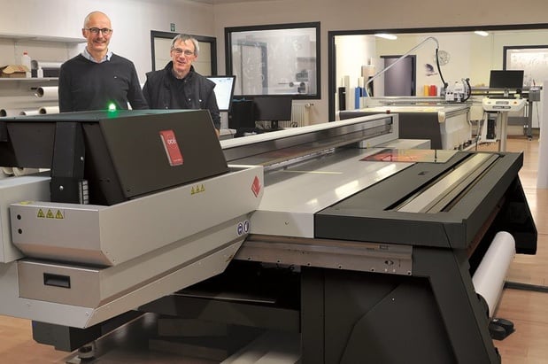 Première Océ Arizona 1360 GT en Belgique chez Publi Dema