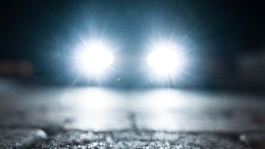 1 conducteur sur 3 ébloui par les phares des véhicules