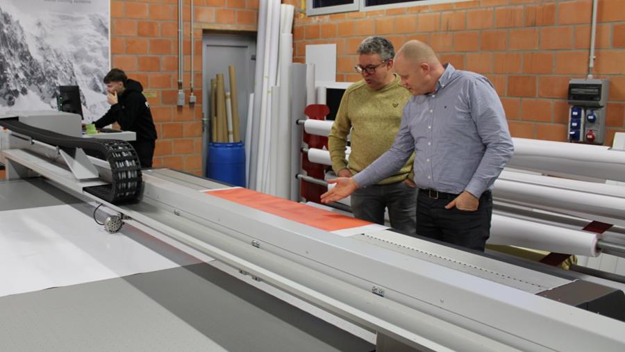 Publibro respecte les délais avec swissQprint Nyala 4