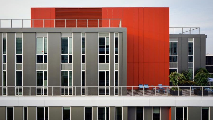 À quelles exigences doit répondre la peinture de façade idéale?