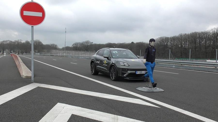 Aide à la conduite: ces marques donnent le ton