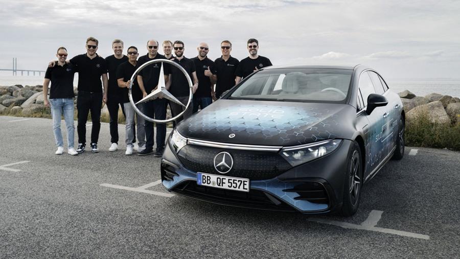 Mercedes EQS parcourt 1.205 km sur une seule charge