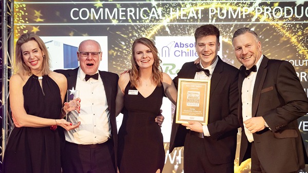 Pompes à chaleur : un gain de 16 % du coefficient de performance permet à Refra et Siemens de remporter un prix de l'industrie