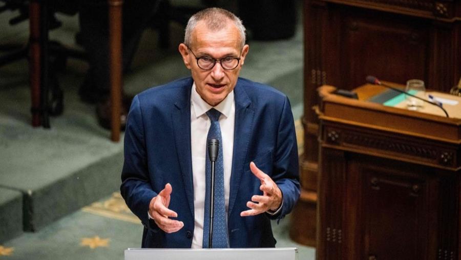 Infirmières à domicile : projet pilote avec paiement à l'heure